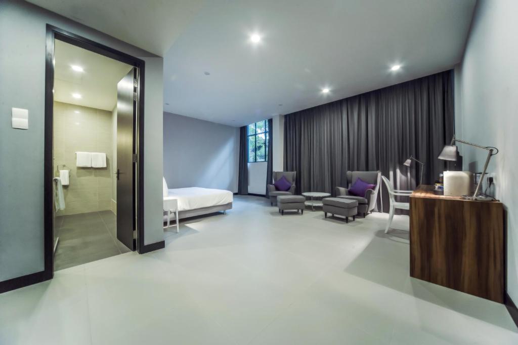 Hollandse Club Hotel Singapore Room photo